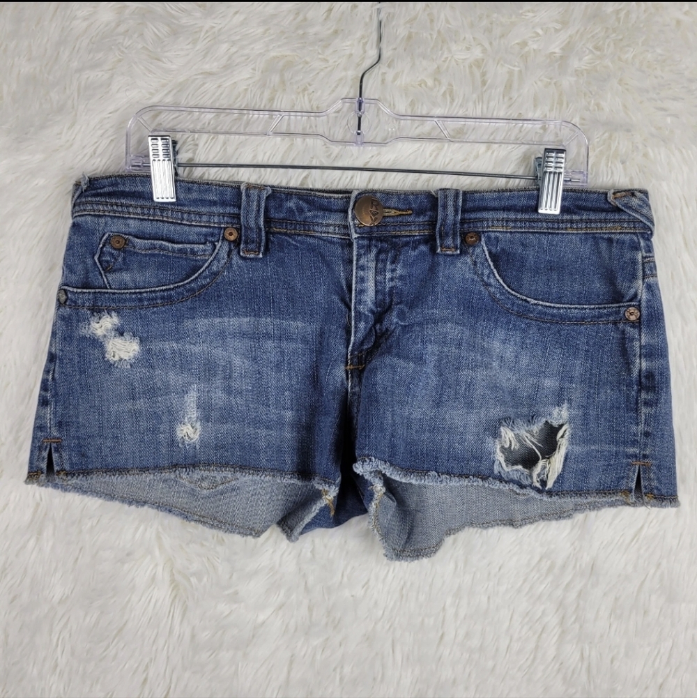 Roxy Low Rise‎ Distressed Denim Micro Shorts Size 11 Y2K Cut Off
